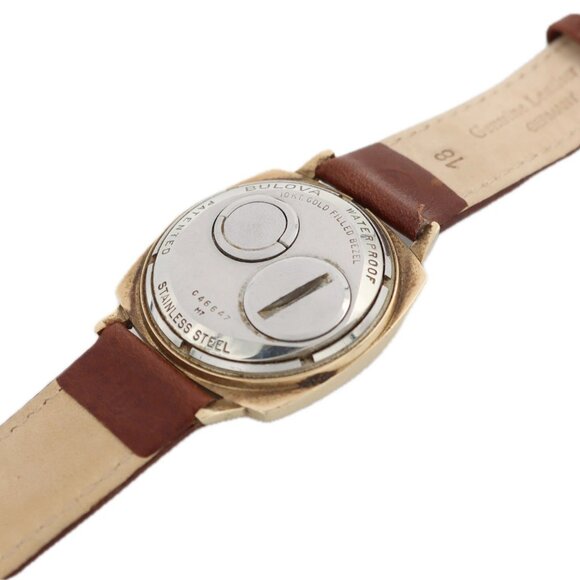 Vintage 33mm 1967 Bulova Linen Bezel Men's Tuning Fork Wristwatch 214 10k GF - Picture 3 of 3